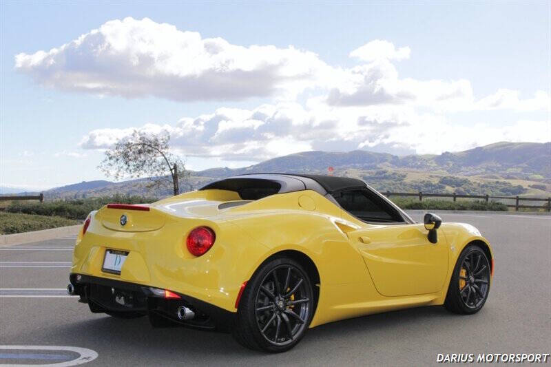 2016 Alfa Romeo 4C Spider