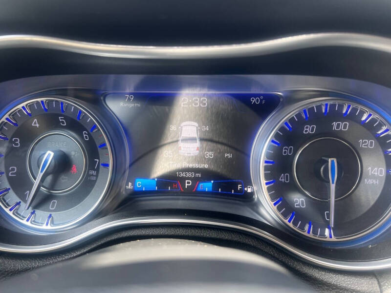 2016 Chrysler 300 C
