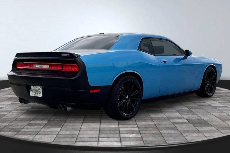 2010 Dodge Challenger SRT8