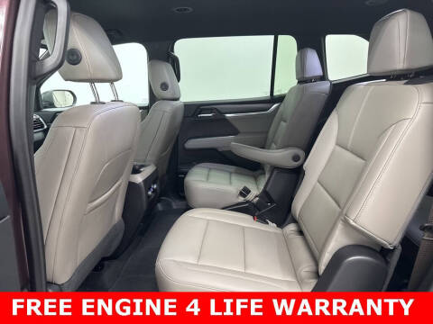 2024 GMC Acadia Elevation