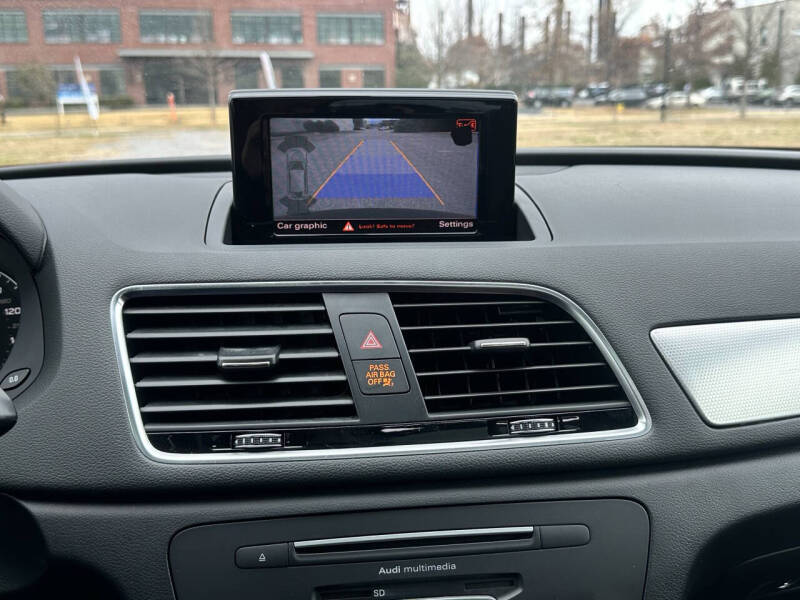 2016 Audi Q3 2.0T Premium Plus