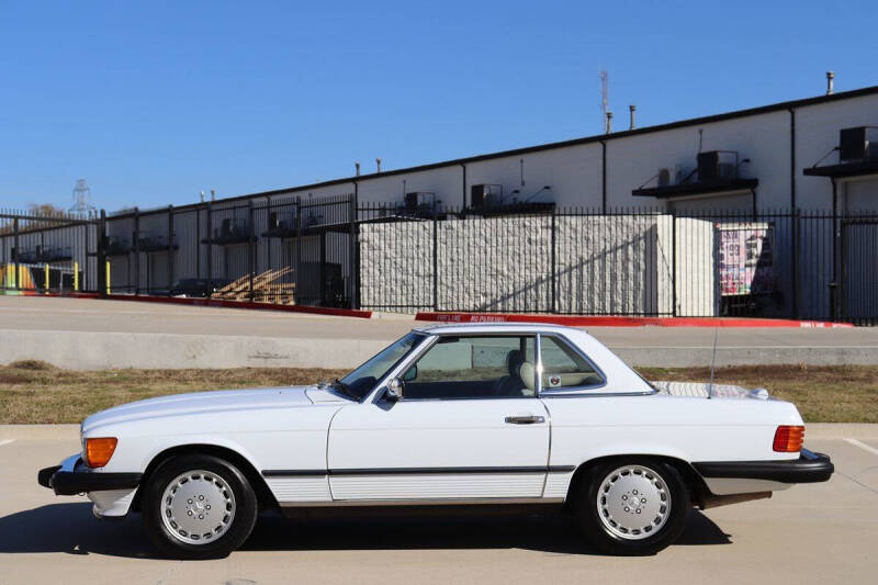 1988 Mercedes-Benz 560-Class 560 SL