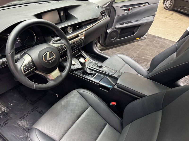 2018 Lexus ES 350