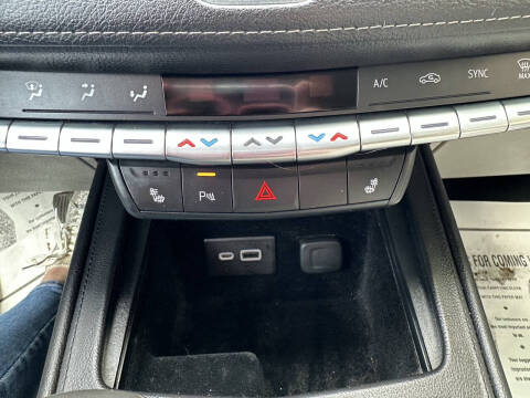 2019 Cadillac XT4 Luxury