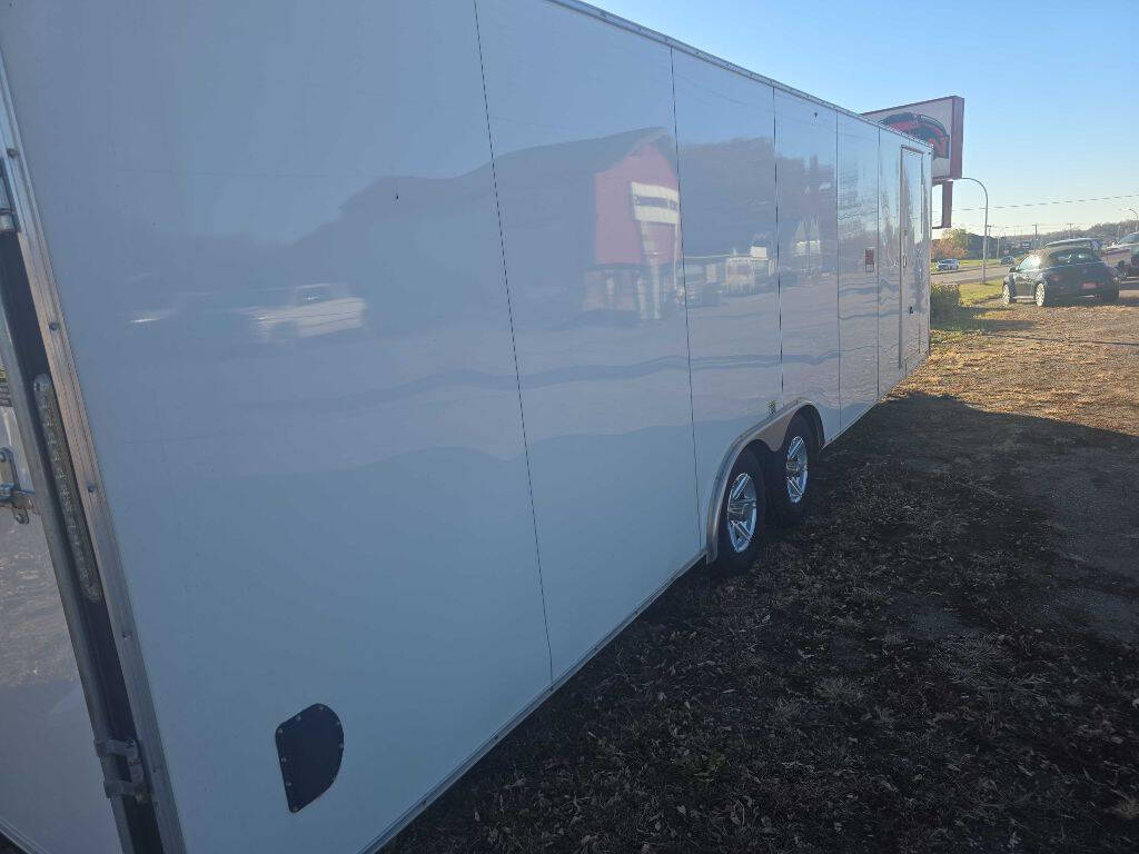 2022 H & H ENCLOSED 28 FEET 24