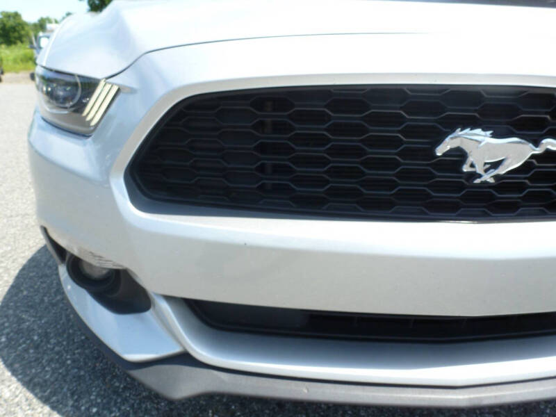 2016 Ford Mustang V6