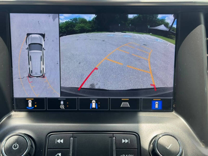 2022 GMC Acadia SLT
