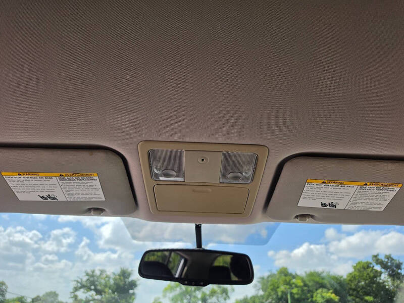 2012 Nissan Versa 1.8 S