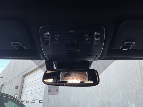 2026 Toyota Sienna Woodland Edition