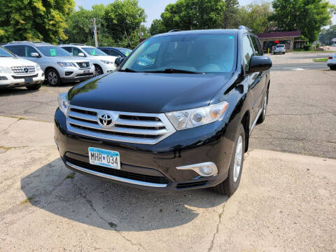 2012 Toyota Highlander for sale at Prime Time Auto LLC in Shakopee MN