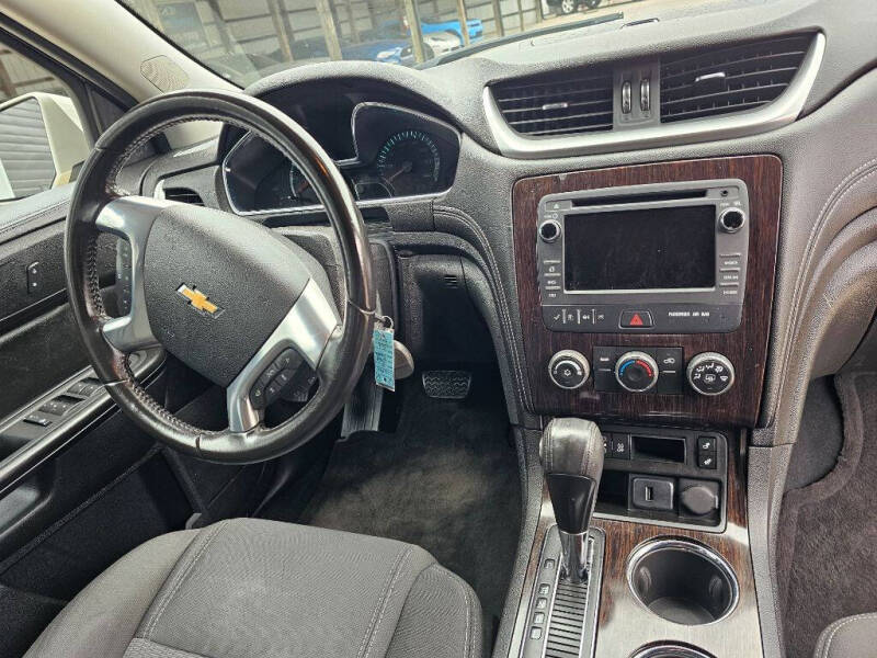 2016 Chevrolet Traverse LT