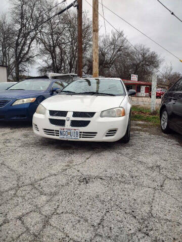 2004 Dodge Stratus for sale at Used Car City in Tulsa OK