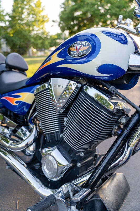 2004 Victory Vegas