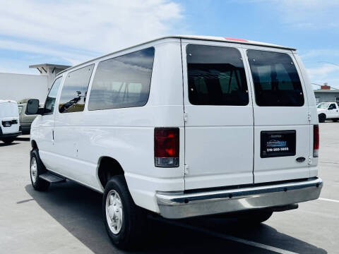 2013 Ford E-Series E-350 SD XL
