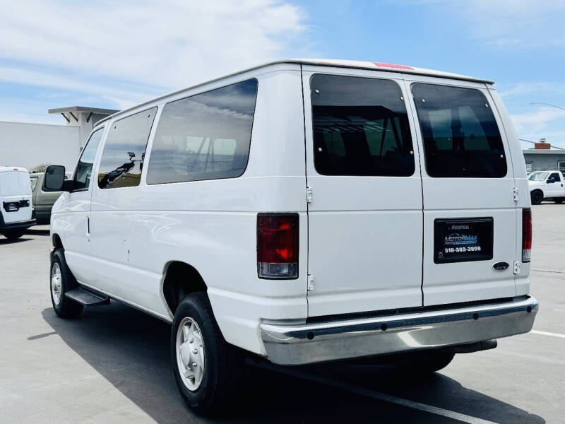 2013 Ford E-Series E-350 SD XL