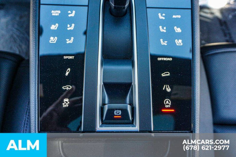2024 Porsche Macan S