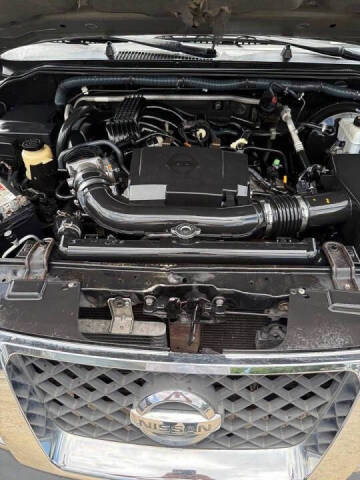 2010 Nissan Pathfinder SE