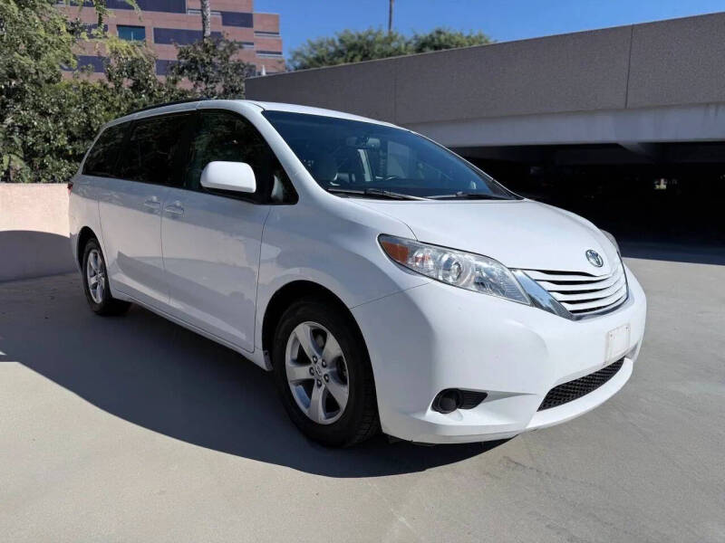 2017 Toyota Sienna