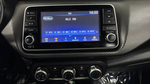 2019 Nissan Kicks S
