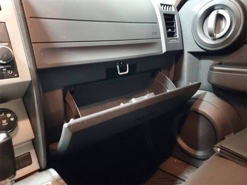 2011 Dodge Nitro Heat