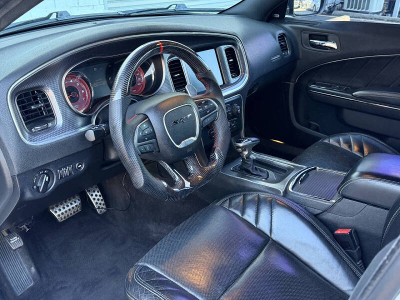 2016 Dodge Charger SRT Hellcat