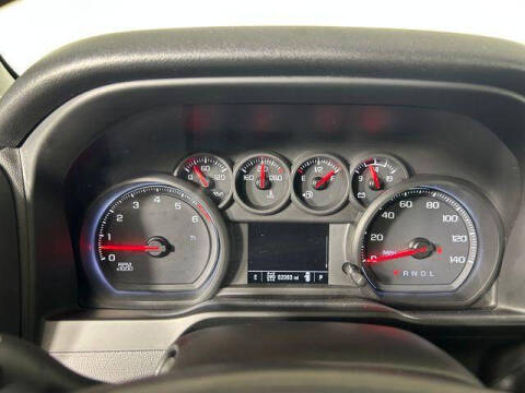 2020 Chevrolet Silverado 1500 Custom