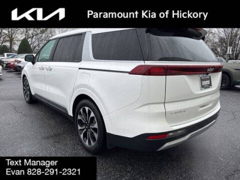 2024 Kia Carnival EX