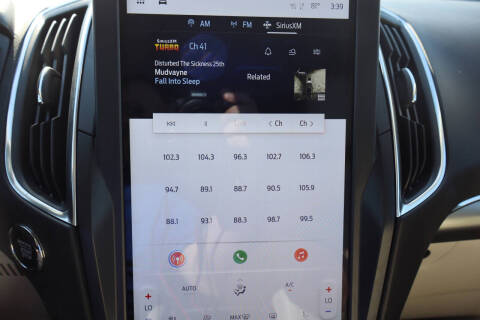 2024 Ford Edge Titanium