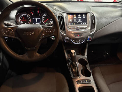 2019 Chevrolet Cruze LT