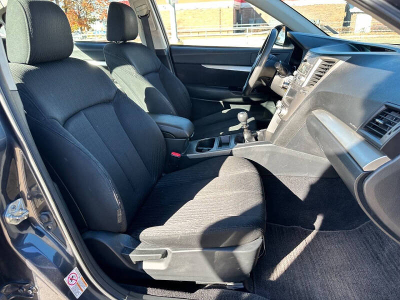 2011 Subaru Legacy 2.5i