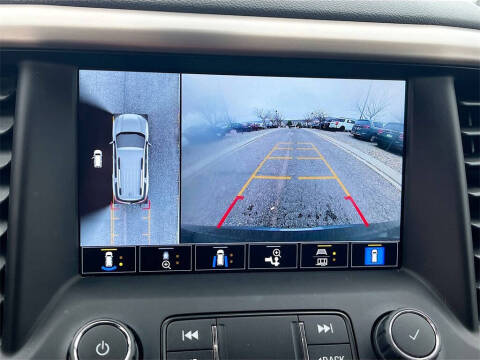 2022 GMC Acadia Denali