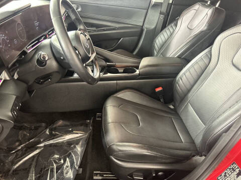 2023 Hyundai Elantra