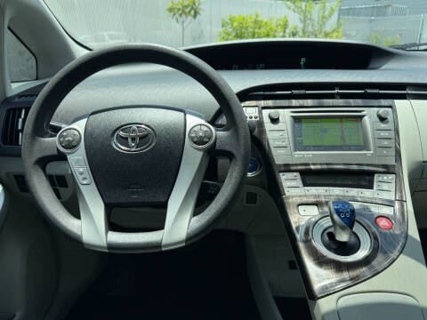2012 Toyota Prius Three