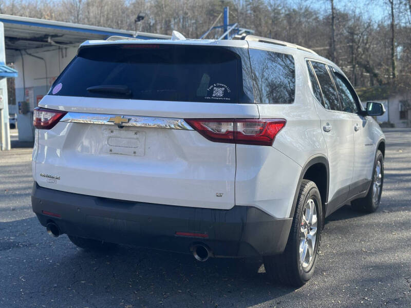 2020 Chevrolet Traverse LT Cloth