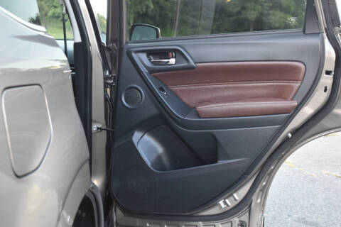 2017 Subaru Forester 2.5i Touring