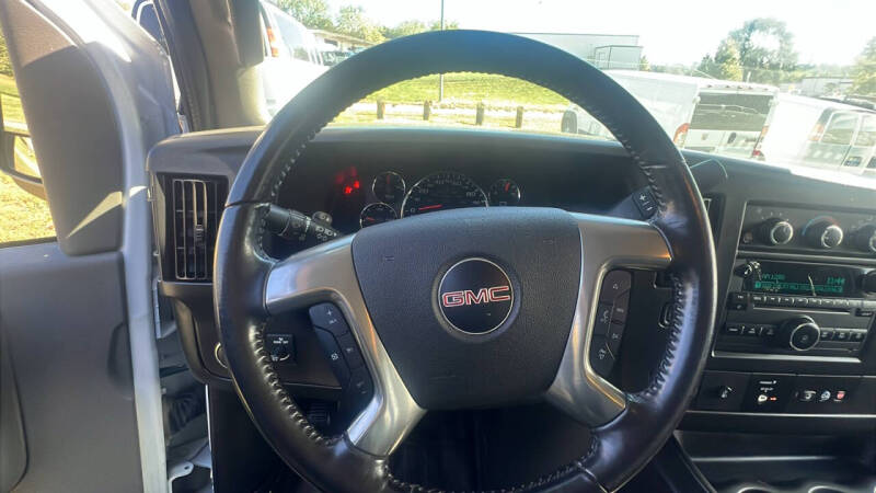2019 GMC Savana 2500