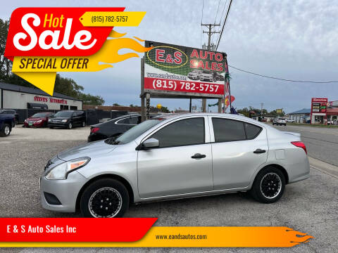 2017 Nissan Versa 1.6 S Plus