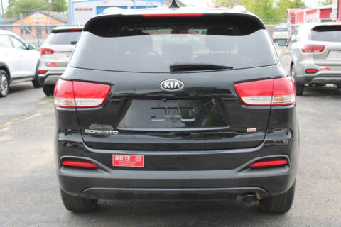 2016 Kia Sorento LX