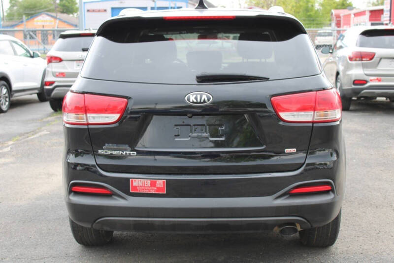 2016 Kia Sorento LX
