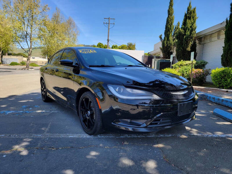 2015 Chrysler 200 S
