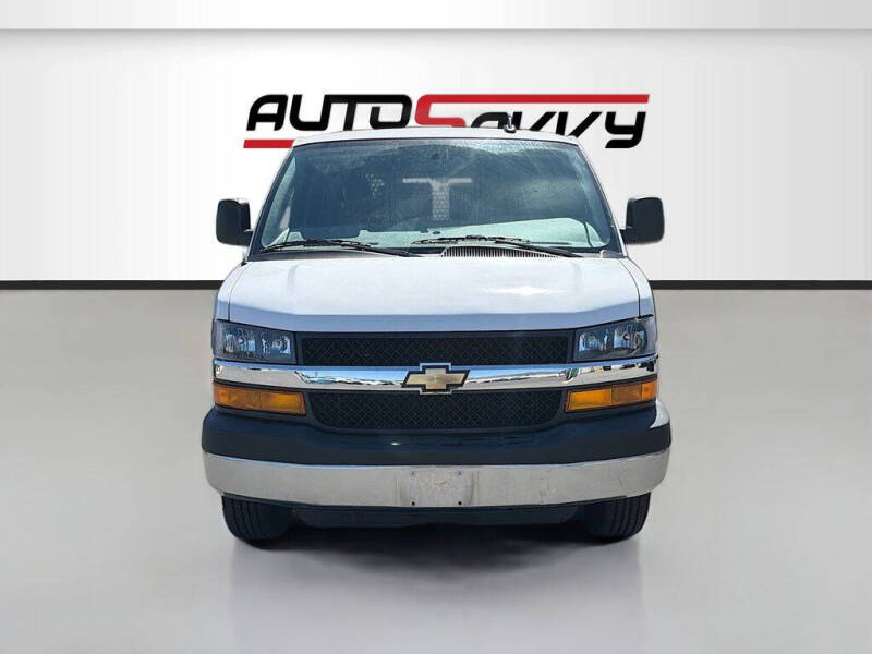2025 Chevrolet Express 2500