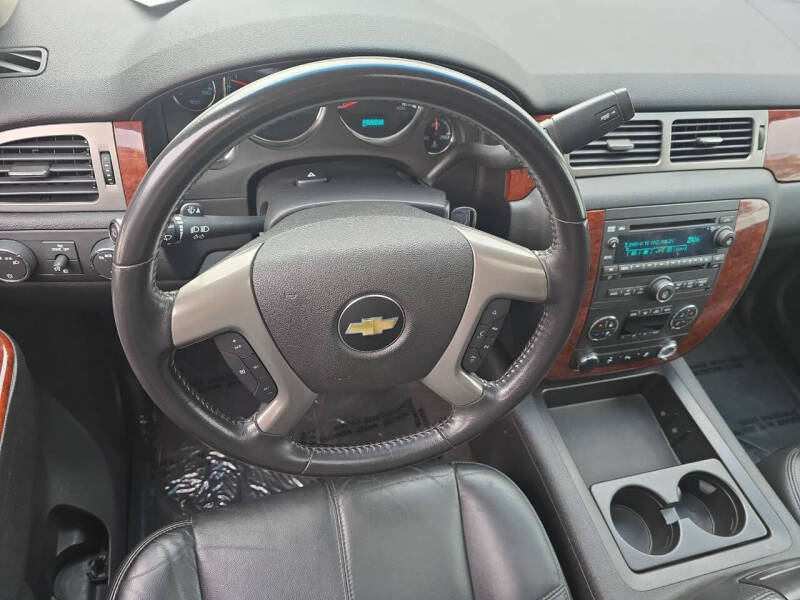 2012 Chevrolet Suburban LT