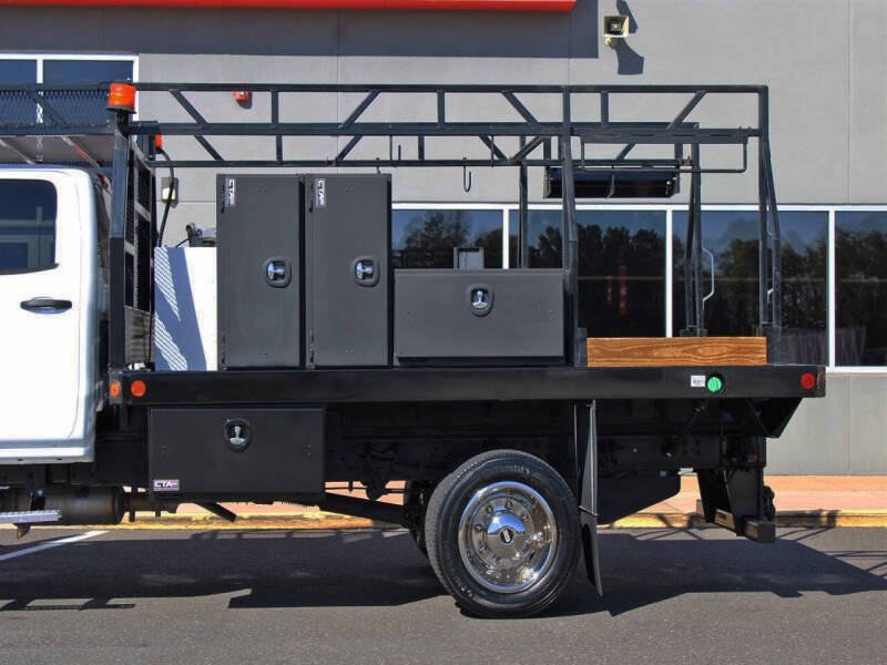 2023 Chevrolet Silverado 5500HD