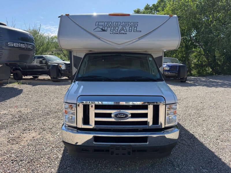2022 Ford E-Series