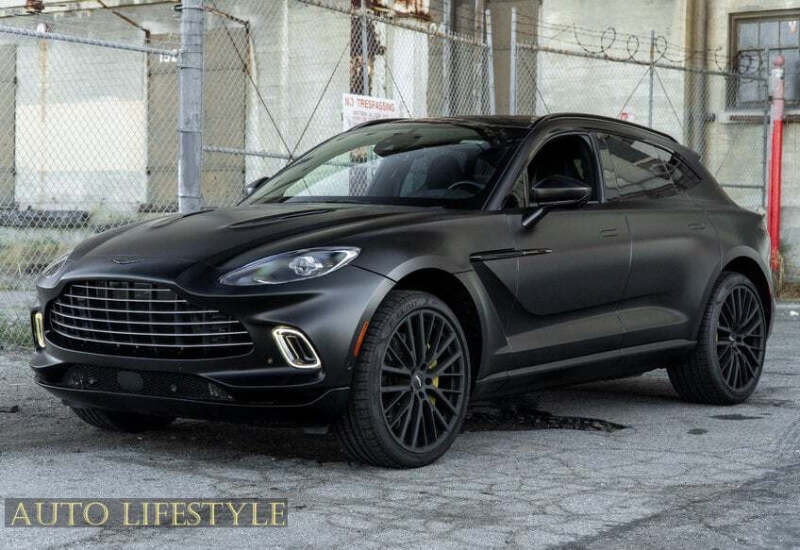 2022 Aston Martin DBX