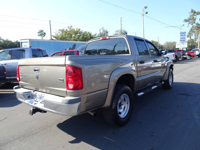 2006 Dodge Dakota SLT