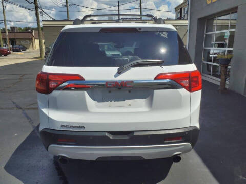 2017 GMC Acadia SLT-1