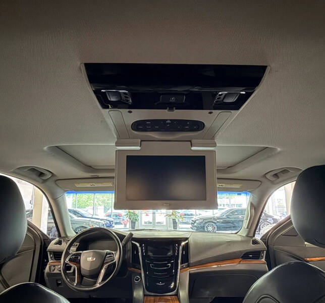 2015 Cadillac Escalade Premium