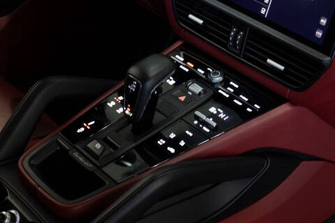 2022 Porsche Cayenne Turbo GT