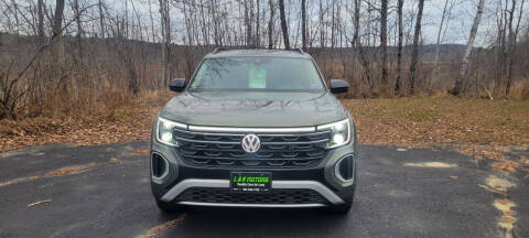 2024 Volkswagen Atlas for sale at L & R Motors in Greene ME